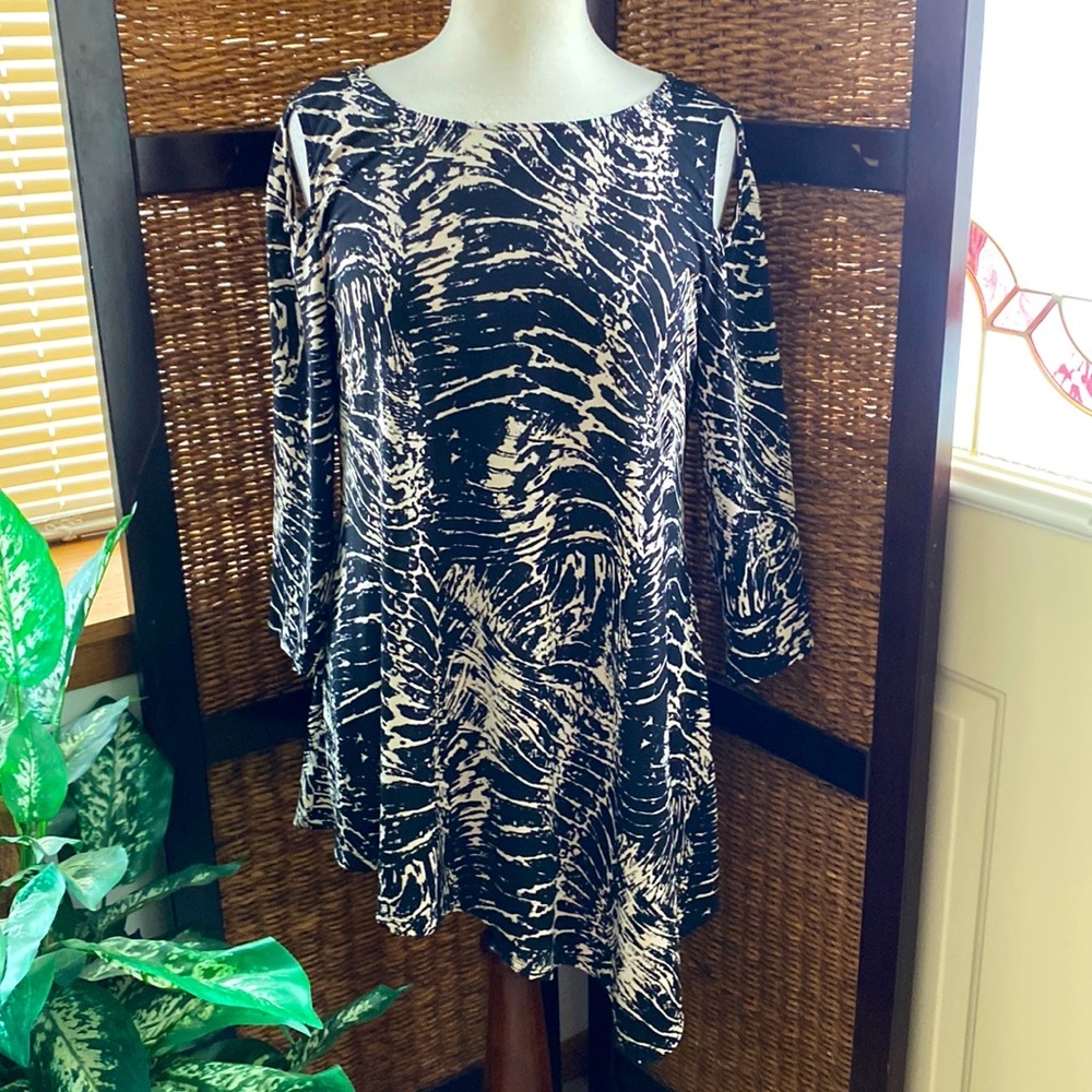 Patchington Large black/cream polyester open sleeve blouse